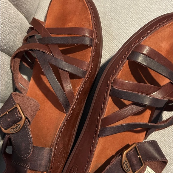 Brown Strappy Sandals CHACO size 40 used Like NEW, they have stitching. - Picture 16 of 16